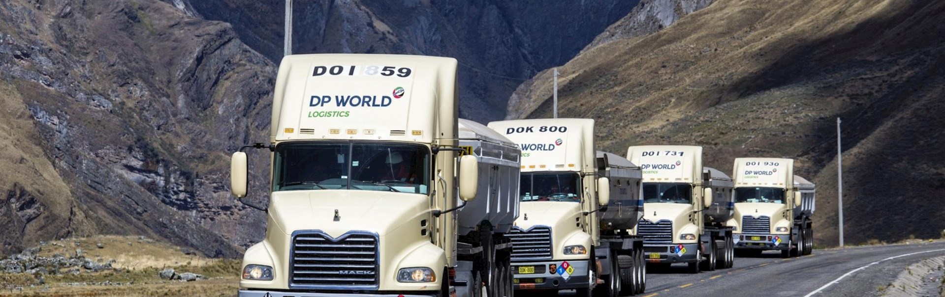 1920_logisticstransporttrucksonroad1